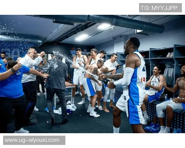 欧锦赛旗开得胜!塞尔维亚势不可挡,前男篮主帅力荐字母哥夺冠 欧锦赛旗开得胜!塞尔维亚势不可挡,前男篮主帅力荐字母哥夺冠